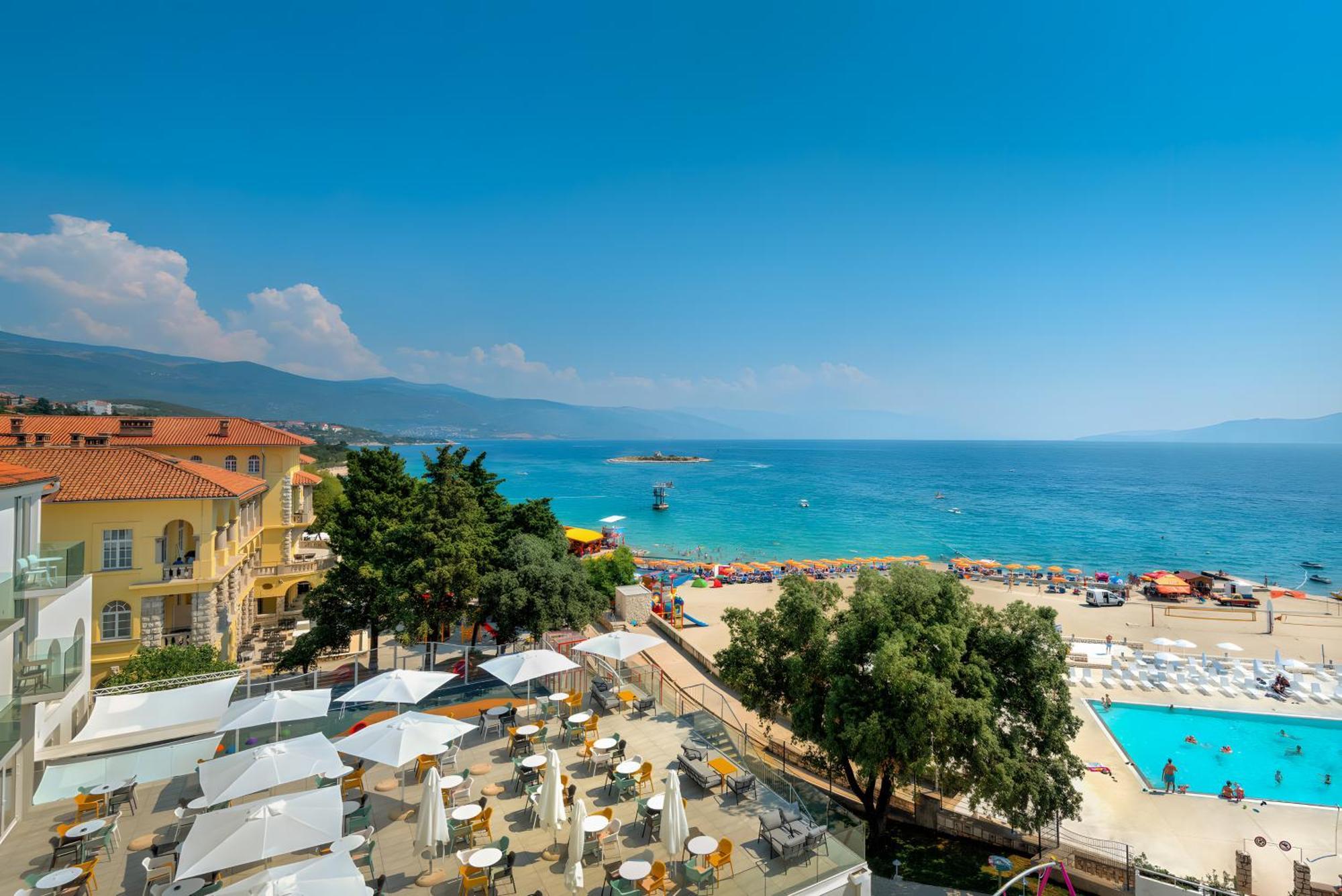Aminess Vival Lisanj Family Hotel Novi Vinodolski Dış mekan fotoğraf